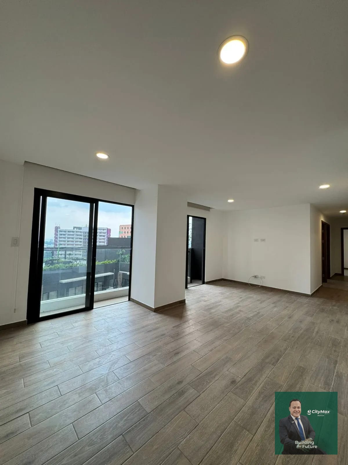Apartamento en venta zona 14 — Apartamento en Alquiler en Parque 14, Zona 14, Guatemala, Ciudad — foto 2 de 14