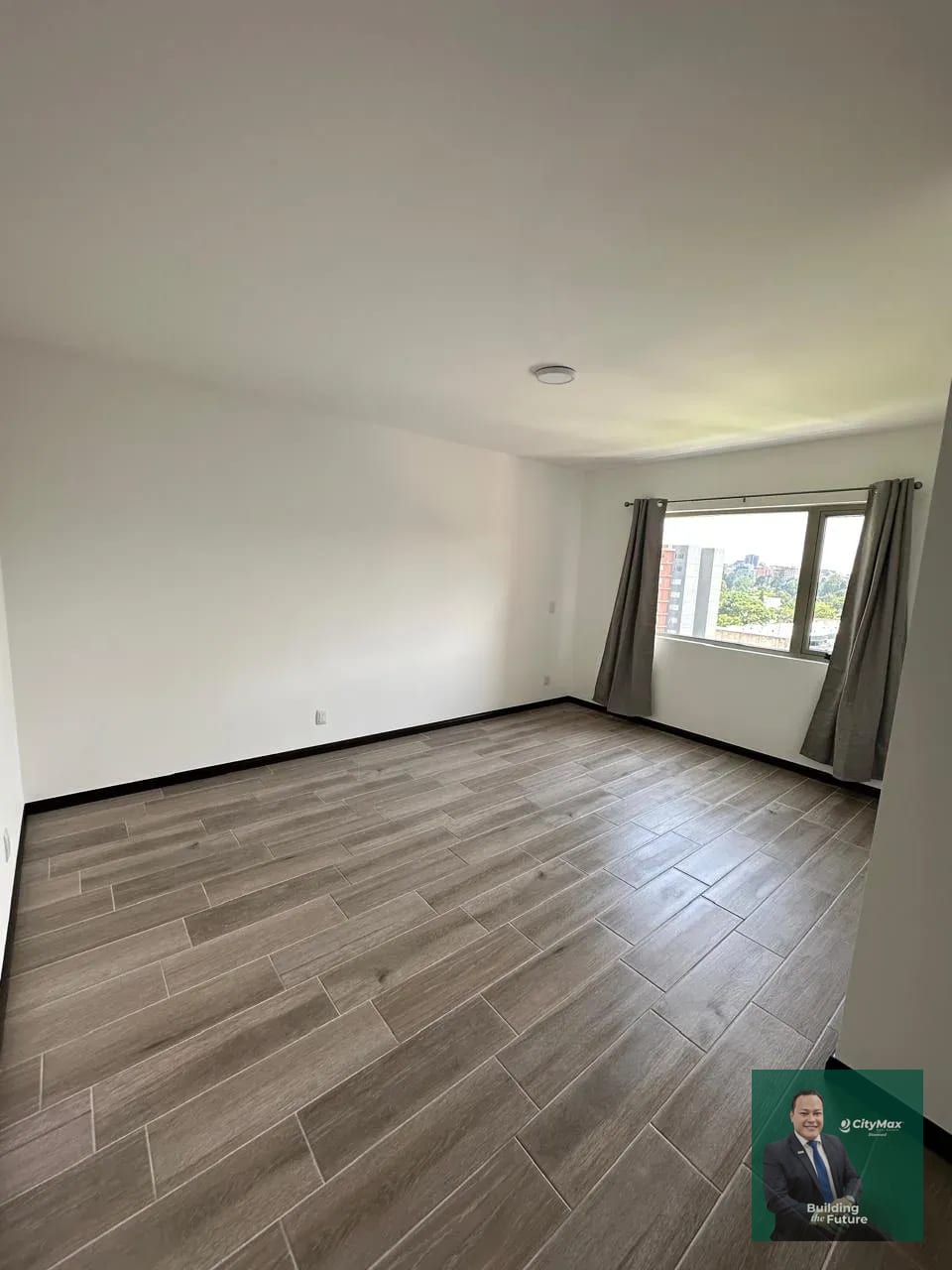 Apartamento en renta zona 14 — Apartamento en Alquiler en Segheria, Zona 14, Guatemala, Ciudad — foto 4 de 8