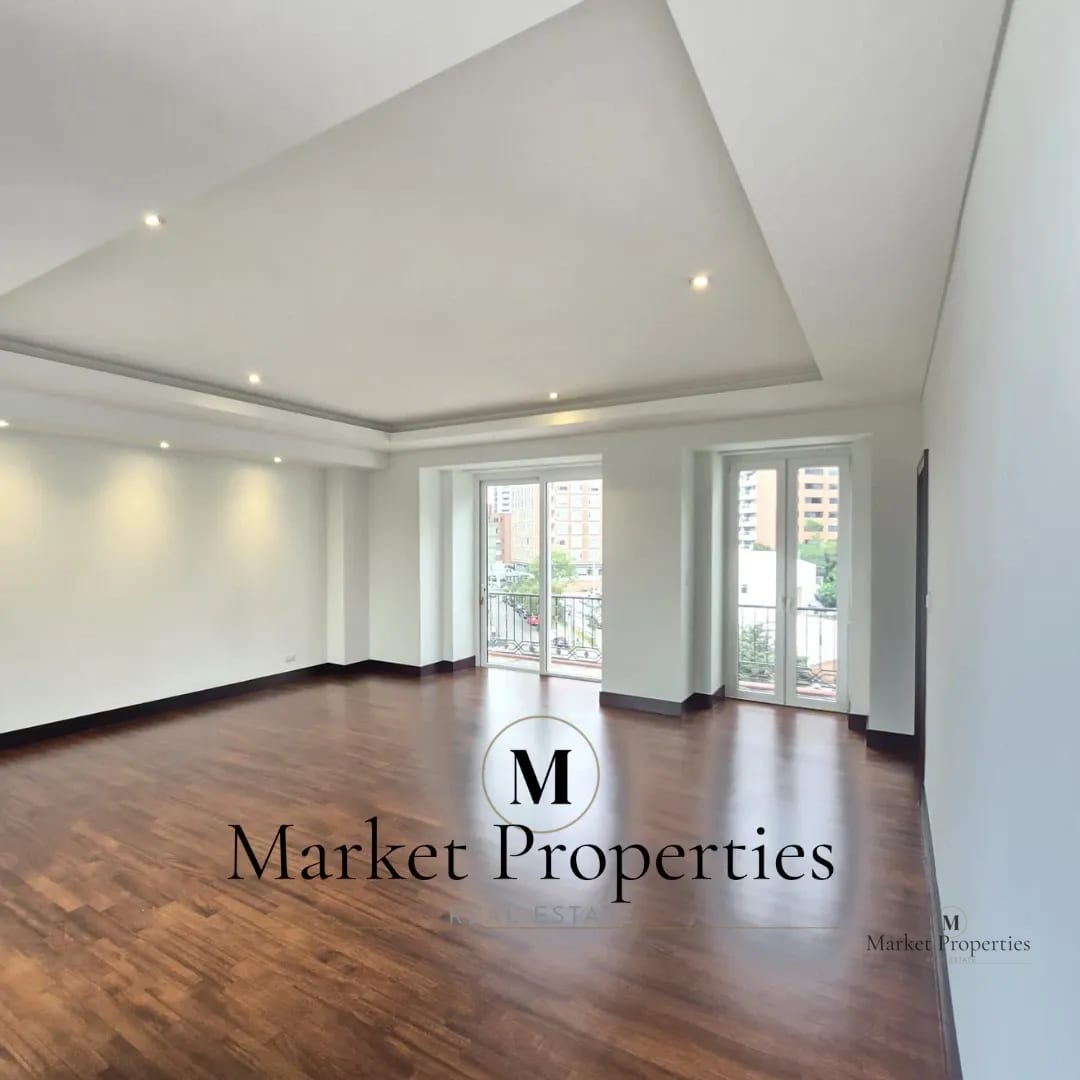 Apartamento en Renta Zona 14 | 4 Habitaciones, 2 Niveles, 472 m² — Apartamento en Alquiler en Quinta Avenida, Zona 14, Guatemala, Ciudad — foto 1 de 7