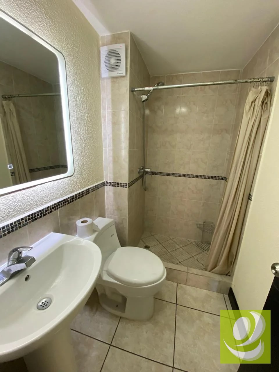 Apartamento en venta en el primer nivel Alta Villa Naranjo - 9