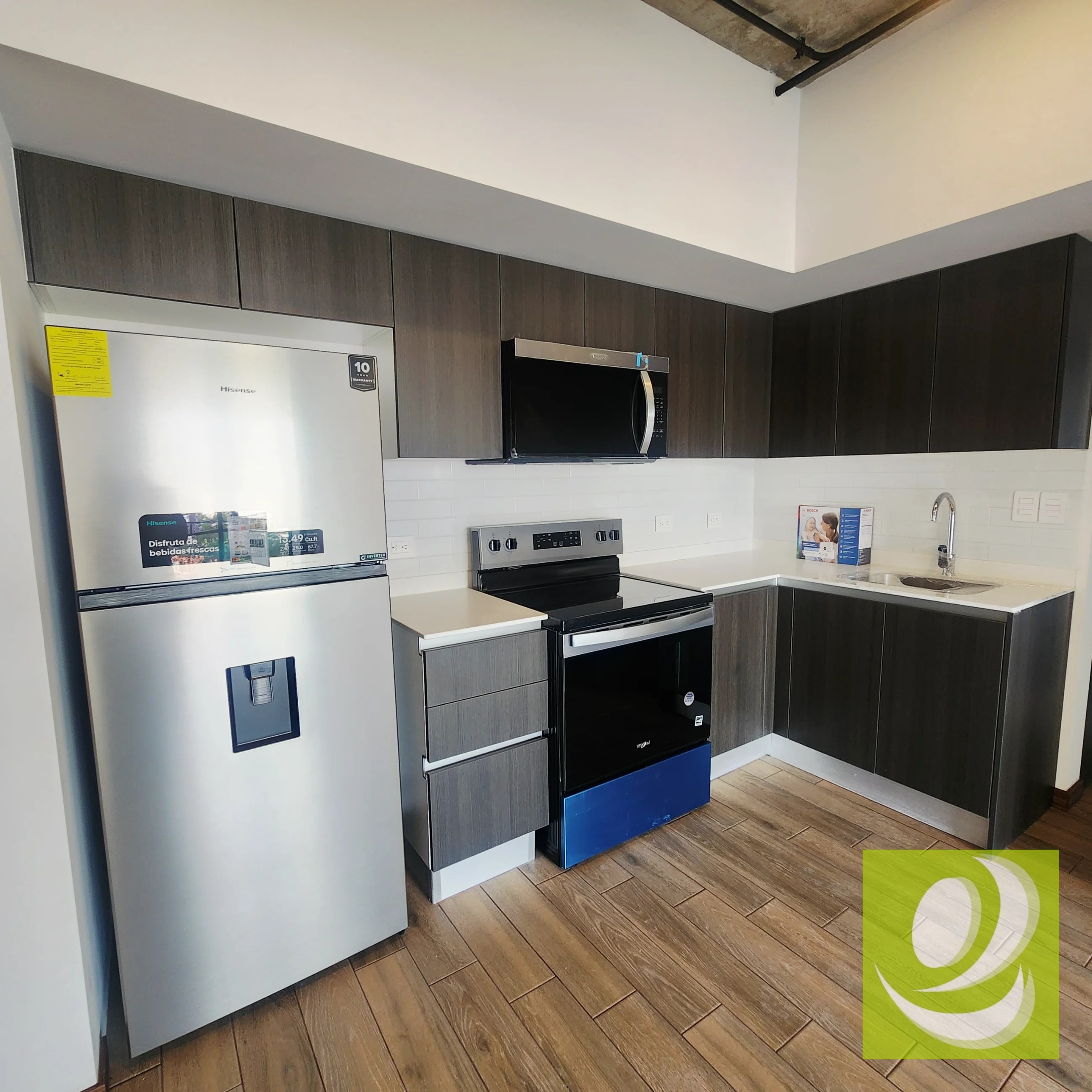 APARTAMENTO MODERNO EN VENTA O RENTA ZONA 4 - 2