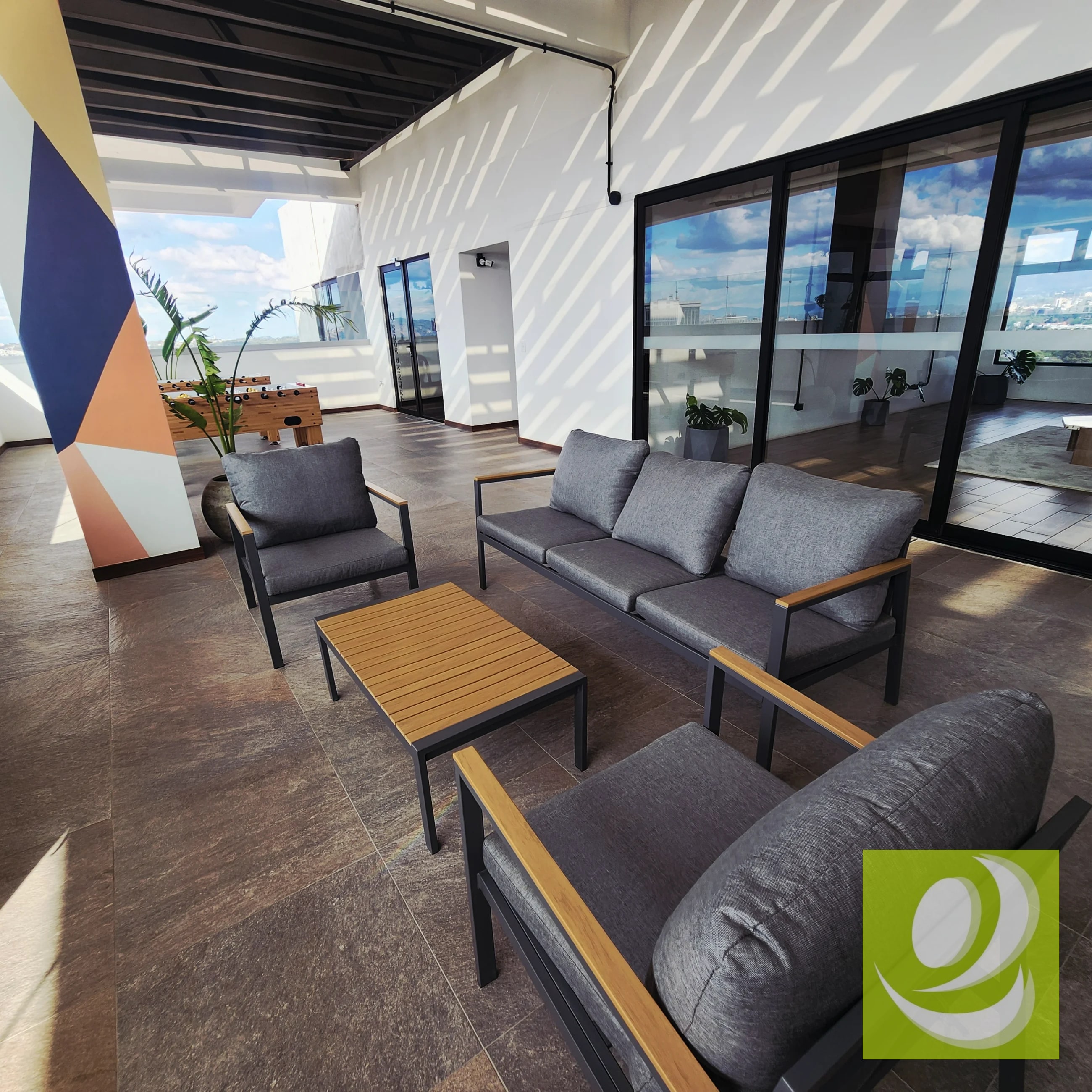 APARTAMENTO MODERNO EN VENTA O RENTA ZONA 4 - 5
