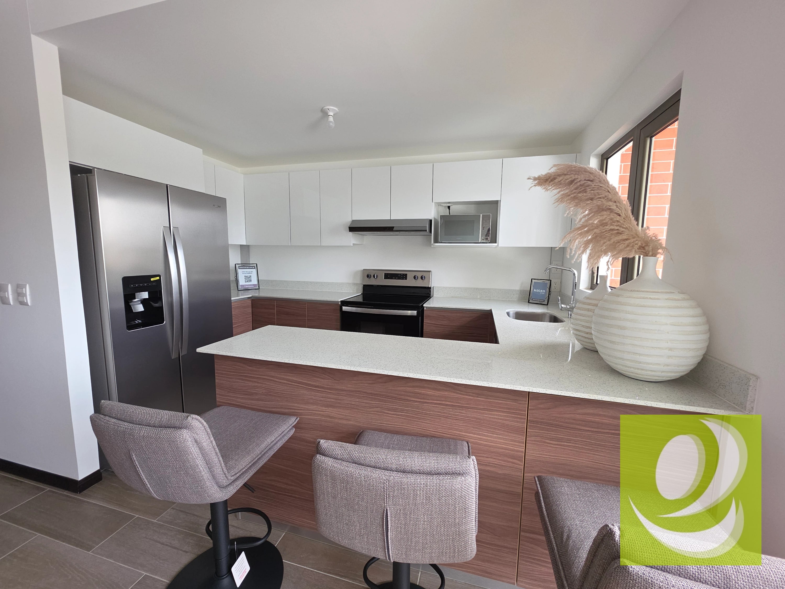 VENDO LUJOSO Y CON ESTILO UN APARTAMENTO NUEVO EN Segheria ZONA 14 — Apartamento en Venta en Zona 14, Guatemala, Ciudad — foto 2 de 4