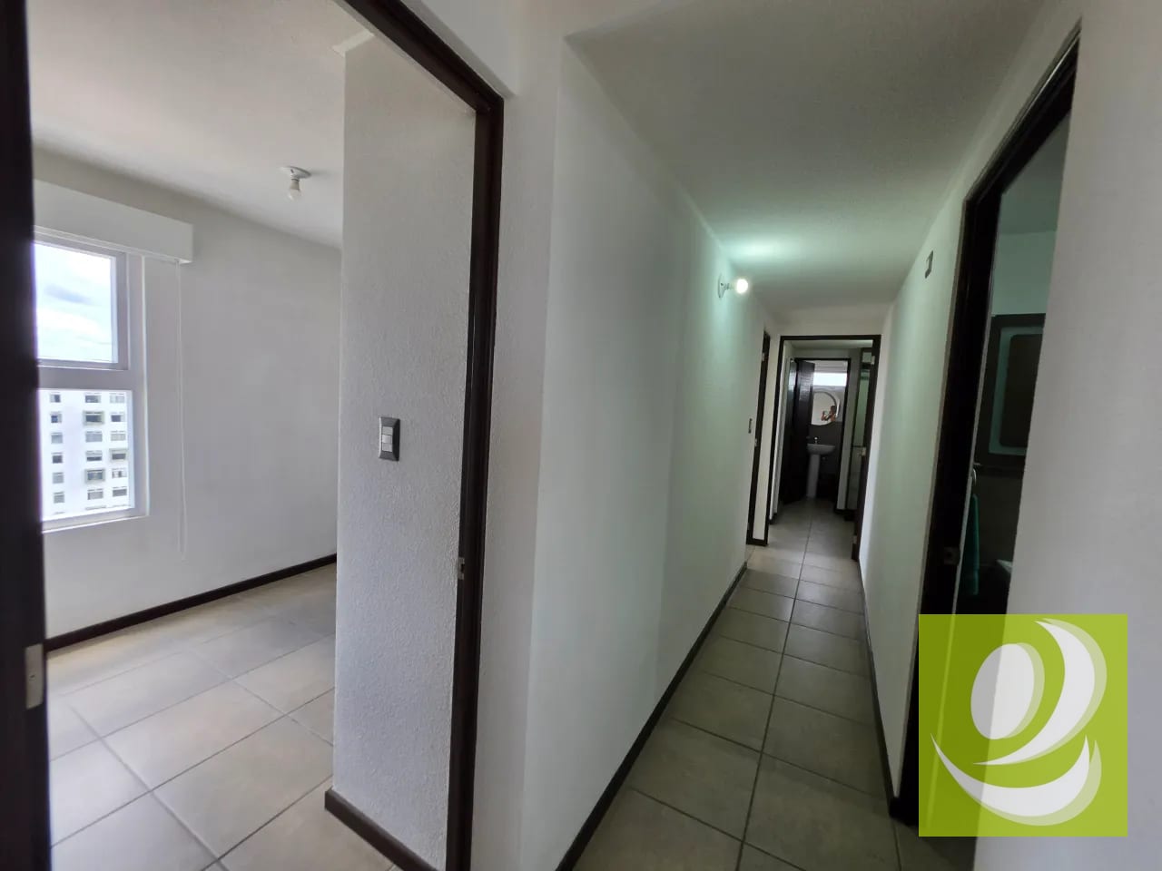Apartamento con Linea Blanca en Alquiler en Zona 12 Santa Elisa — Apartamento en Alquiler en Torre Santa Elisa, Zona 12, Guatemala, Ciudad — foto 4 de 11