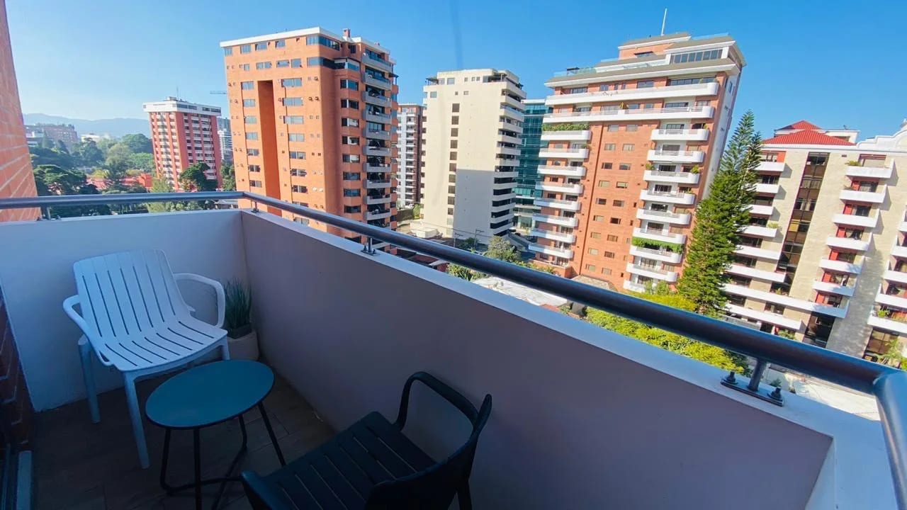 Vive donde siempre has querido! — Apartamento en Alquiler en Casalini Diagonal 6, Zona 10, Guatemala, Ciudad — foto 1 de 10