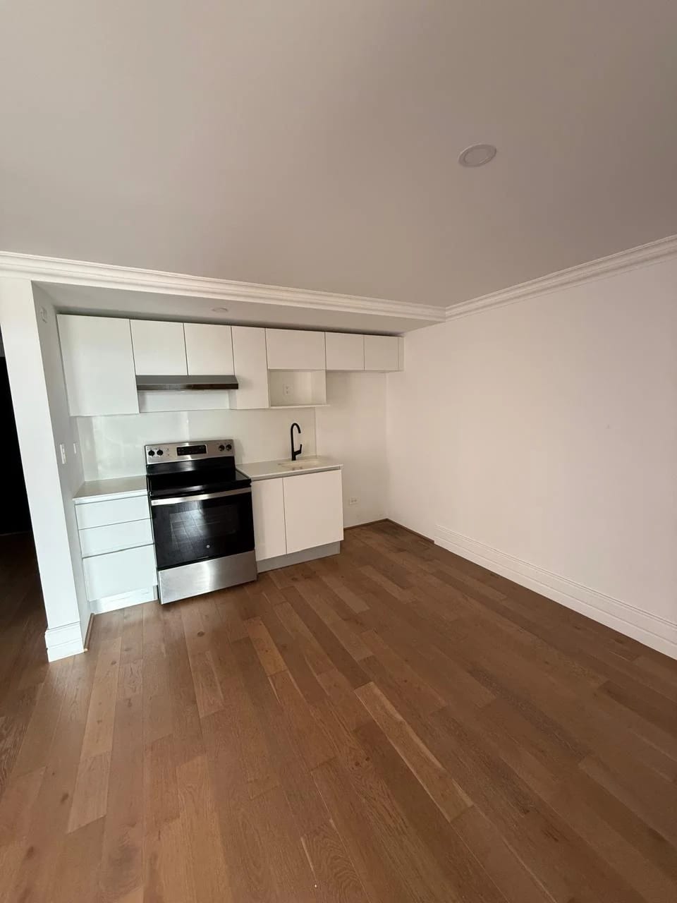 APARTAMENTO CENTRICO EN RENTA EN ZONA 5 — Apartamento en Alquiler en Céntrico, Zona 5, Guatemala, Ciudad — foto 15 de 17