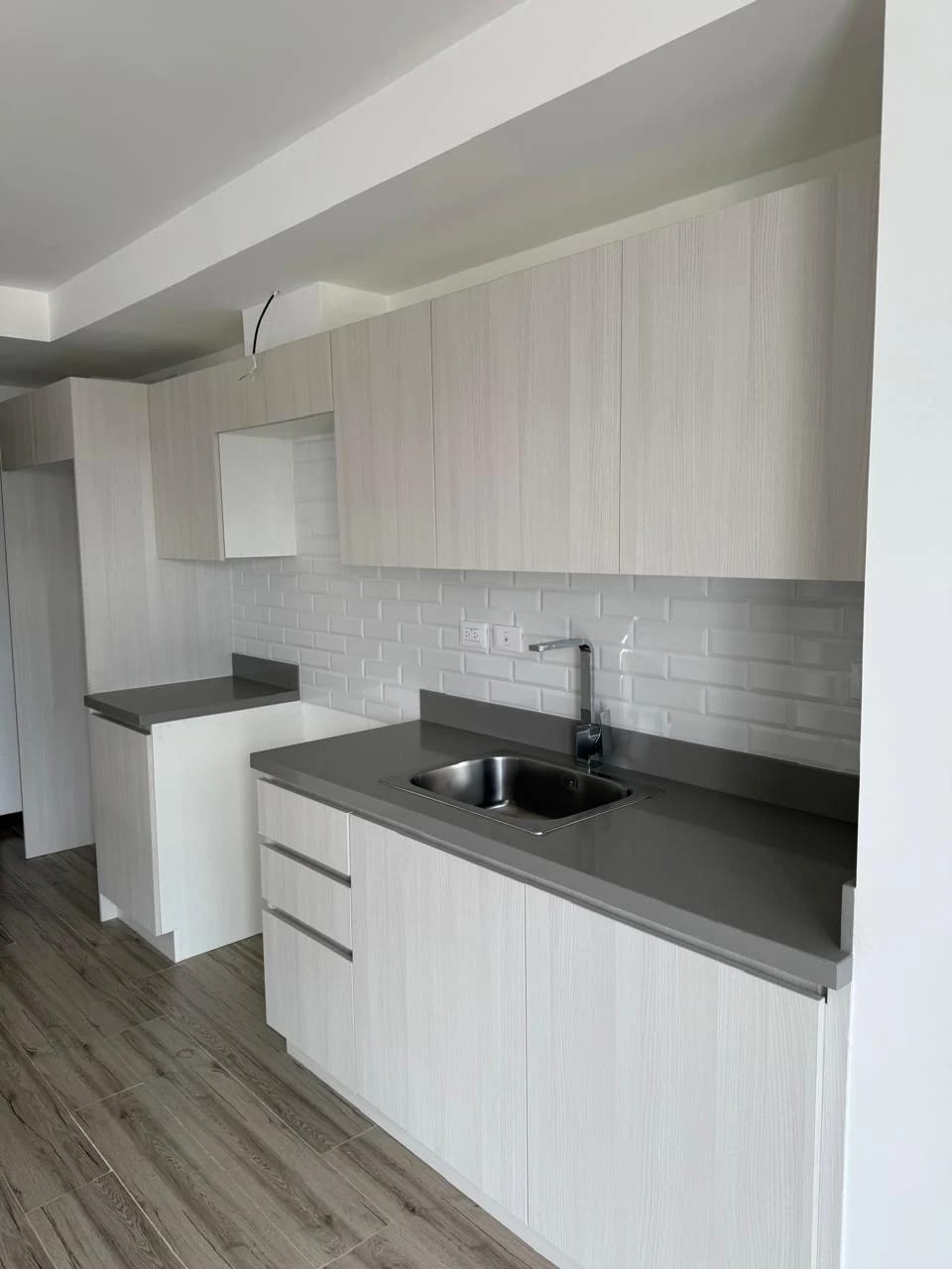 Apartamento a estrenar en zona 10 — Apartamento en Alquiler en Neo Apartamentos, Zona 10, Guatemala, Ciudad — foto 6 de 12