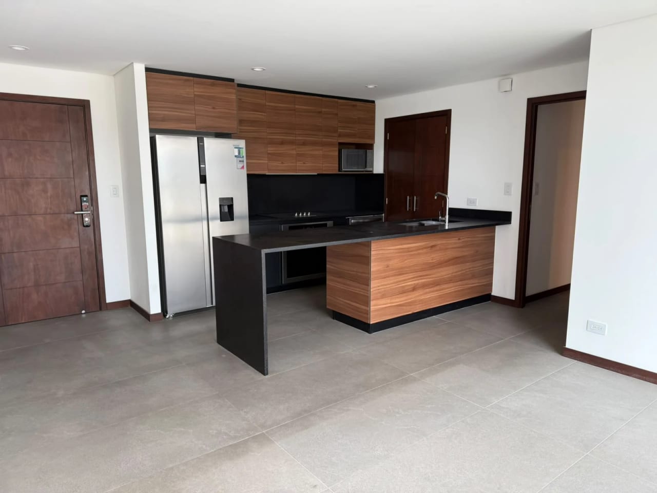 Apartamento en venta en zona 14 — Apartamento en Venta en Zona 14, Guatemala, Ciudad — foto 1 de 8