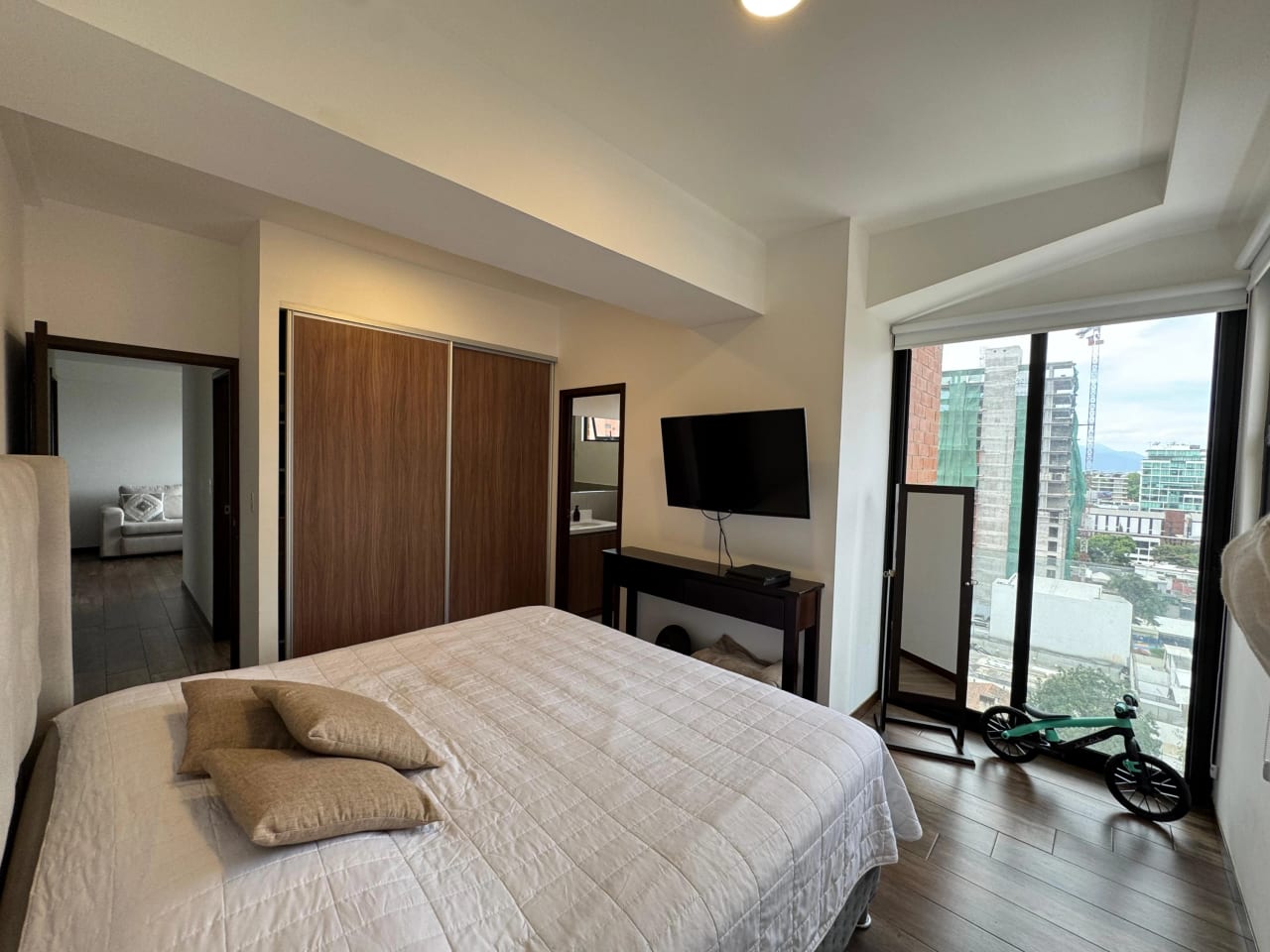 Apartamento en Venta — Apartamento en Venta en Moretti, Zona 10, Guatemala, Ciudad — foto 4 de 7