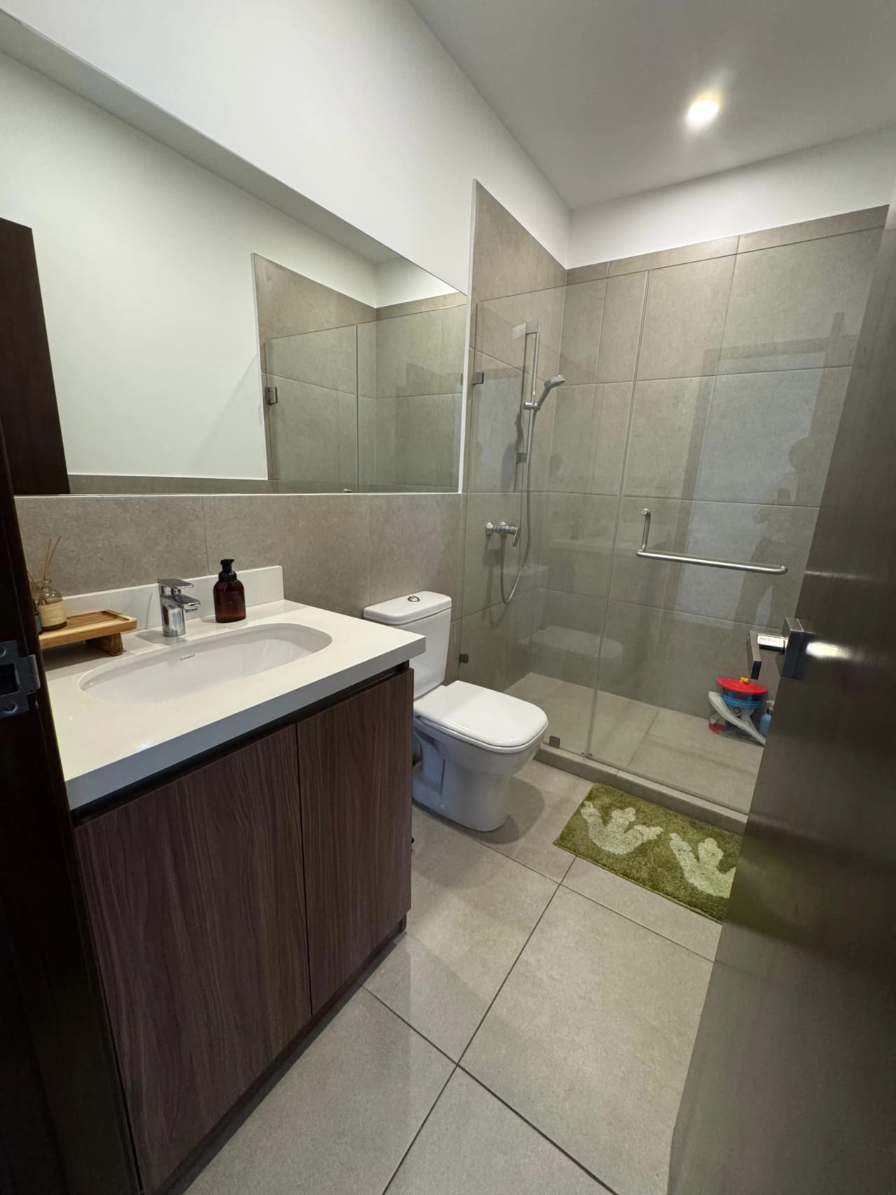 Apartamento en Venta — Apartamento en Venta en Moretti, Zona 10, Guatemala, Ciudad — foto 5 de 7