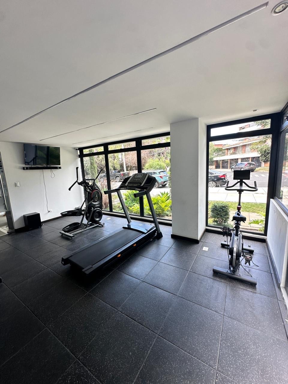 Apartamento en venta | 6 habitaciones | 6 parqueos | balcones | Gaudí, zona 14 — Apartamento en Venta en Zona 14, Guatemala, Ciudad — foto 10 de 10