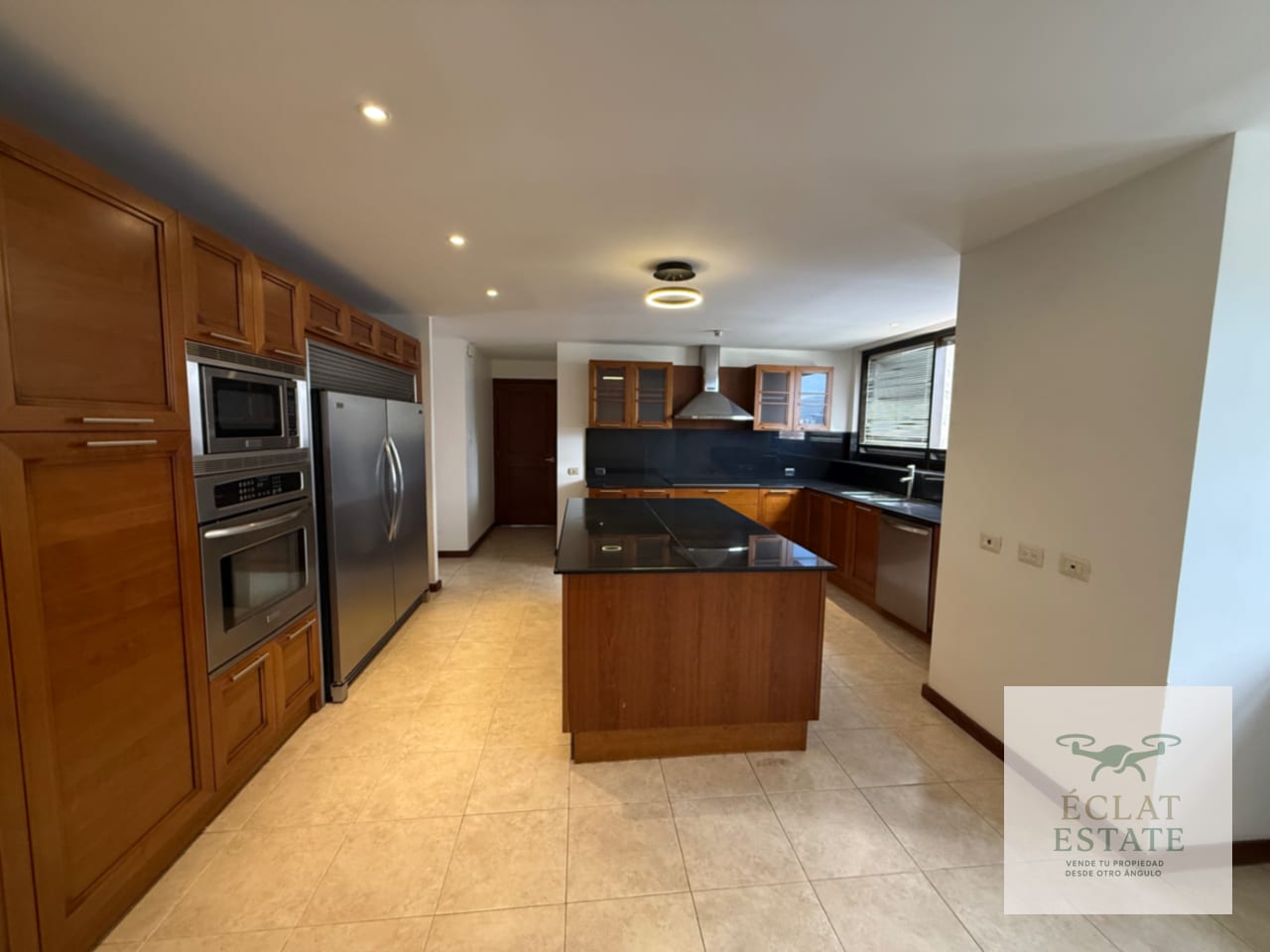 Apartamento de 3 habitaciones en Venta en Tiffany zona 10 — Apartamento en Venta en Tiffany II, Zona 10, Guatemala, Ciudad — foto 4 de 17