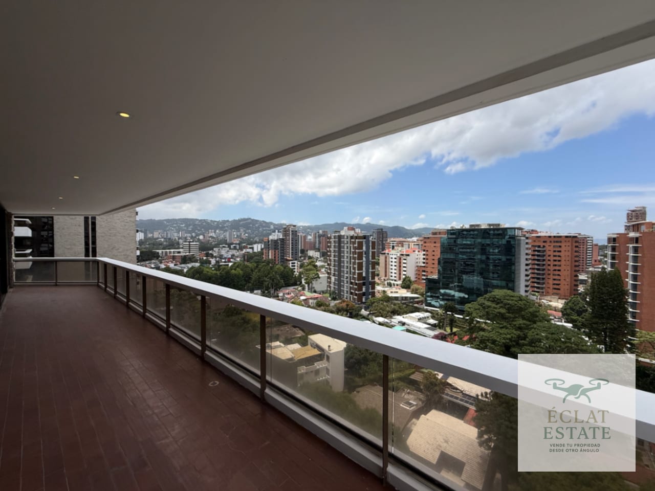 Apartamento de 3 habitaciones en Venta en Tiffany zona 10 — Apartamento en Venta en Tiffany II, Zona 10, Guatemala, Ciudad — foto 15 de 17