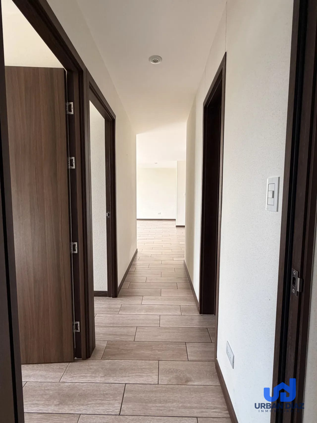 Apartamento en San Isidro 20/21, Zona 16 — Apartamento en Alquiler en San Isidro 20/21, Zona 16, Guatemala, Ciudad — foto 13 de 17