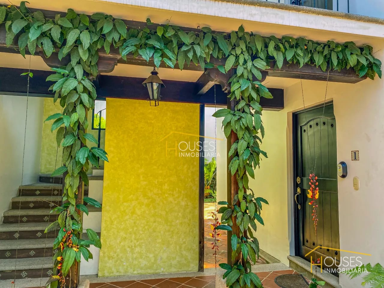 Rento Apartamento en Paseo del Obispo, San Juan del Obispo — Apartamento en Alquiler en Antigua, Sacatepéquez — foto 1 de 16