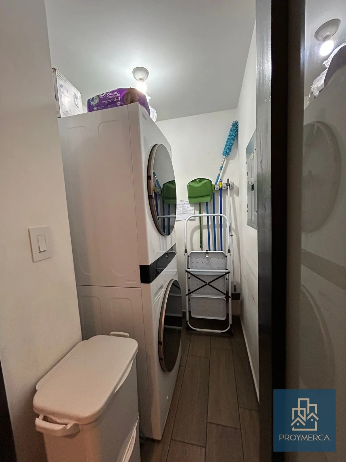 Apartamento en venta , Santa María Las Charcas, Zona 11 - 15