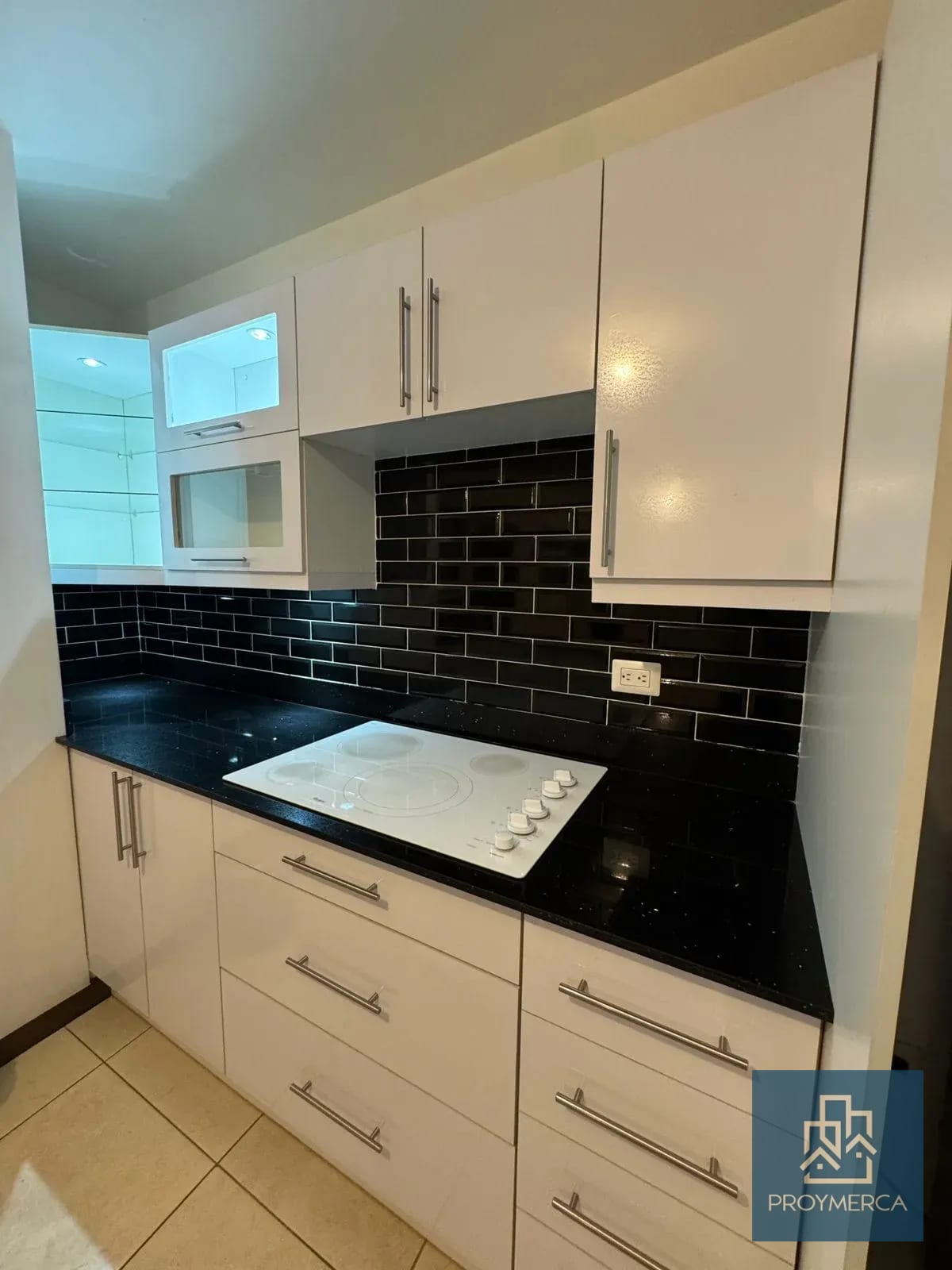 Apartamento en alquiler, Santa María Las Charcas, Zona 11 — Apartamento en Alquiler en Santa María de Las Charcas, Zona 11, Guatemala, Ciudad — foto 14 de 14