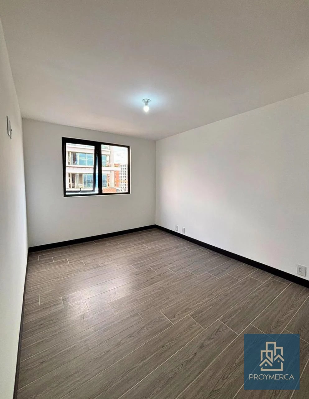 Apartamento en alquiler, Edificio Alena , Zona 15 VH II - 15