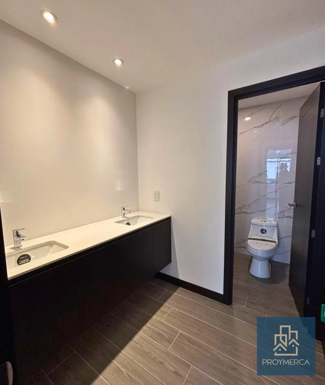 Apartamento en alquiler, Edificio Alena , Zona 15 VH II - 8