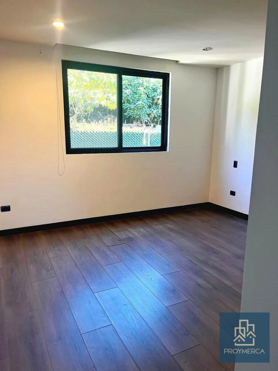 Casa en alquiler, Condominio San Lázaro, Zona 15 - 9