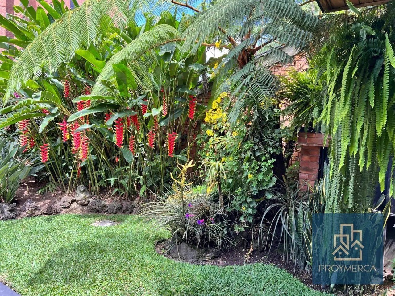 Casa en venta, Área residencial, Zona 15 por San Lázaro | Fuera de garita — Apartamento en Venta en Zona 15, Guatemala, Ciudad — foto 14 de 15