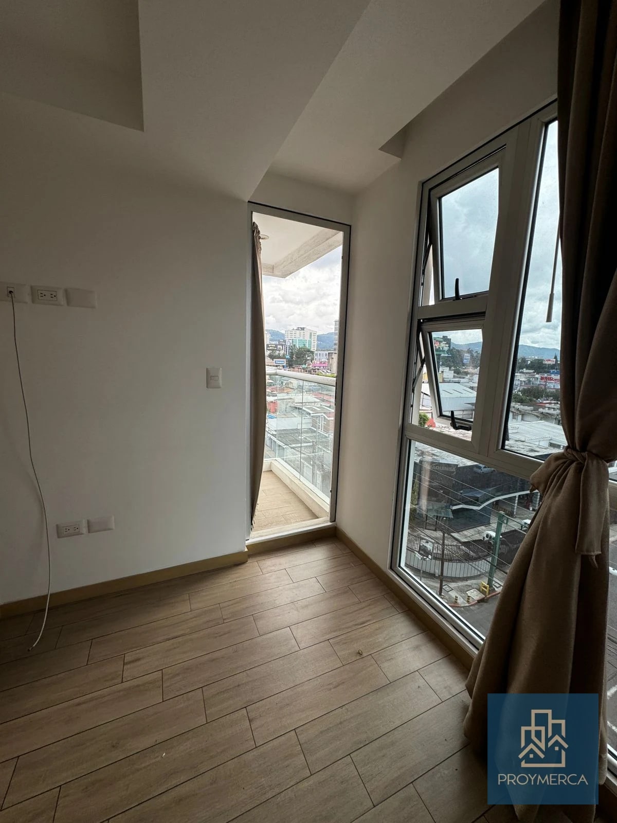 Apartamento en alquiler, City Haus, Zona 10 — Apartamento en Alquiler en City Haus, Zona 10, Guatemala, Ciudad — foto 9 de 16