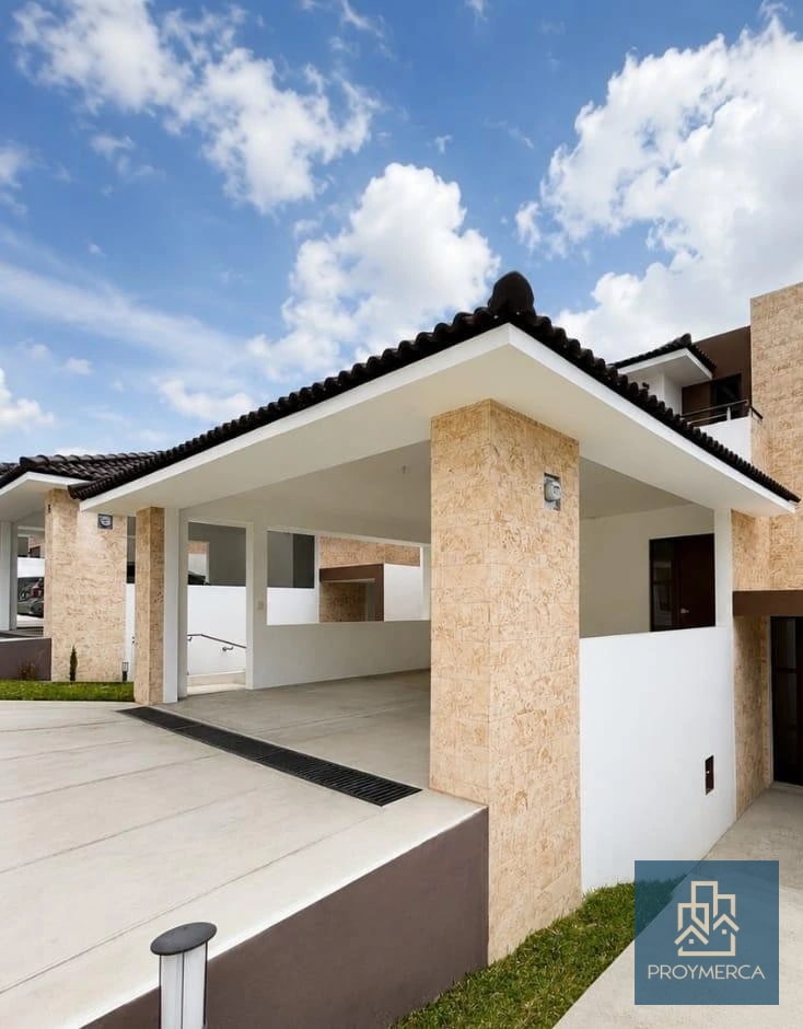 Casa rodeado de áreas verdes en alquiler, Condominio La Reserva II, Lomas de San Isidro, Zona 16 — Apartamento en Alquiler en Zona 16, Guatemala, Ciudad — foto 1 de 11
