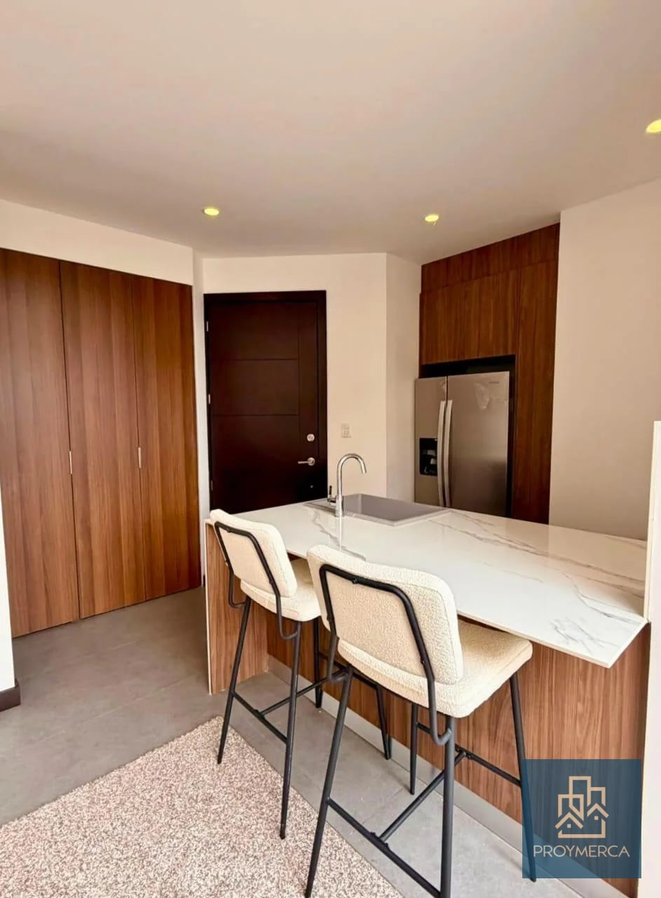 Apartamento AMUEBLADO en alquiler, Edificio Arles, Zona 15 — Apartamento en Alquiler en Arles, Zona 15, Guatemala, Ciudad — foto 4 de 15