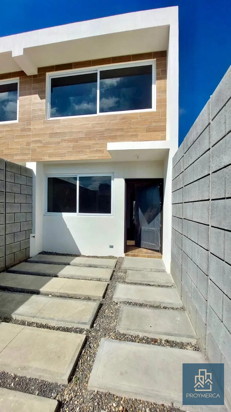 Townhouse en alquiler, Hacienda Real, Zona 16 — Apartamento en Alquiler en Hacienda Real, Zona 16, Guatemala, Ciudad — foto 9 de 10