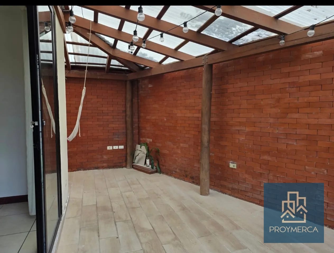 Amplia casa en alquiler zona 16 — Casa en Alquiler en San Gaspar, Zona 16, Guatemala, Ciudad — foto 11 de 14