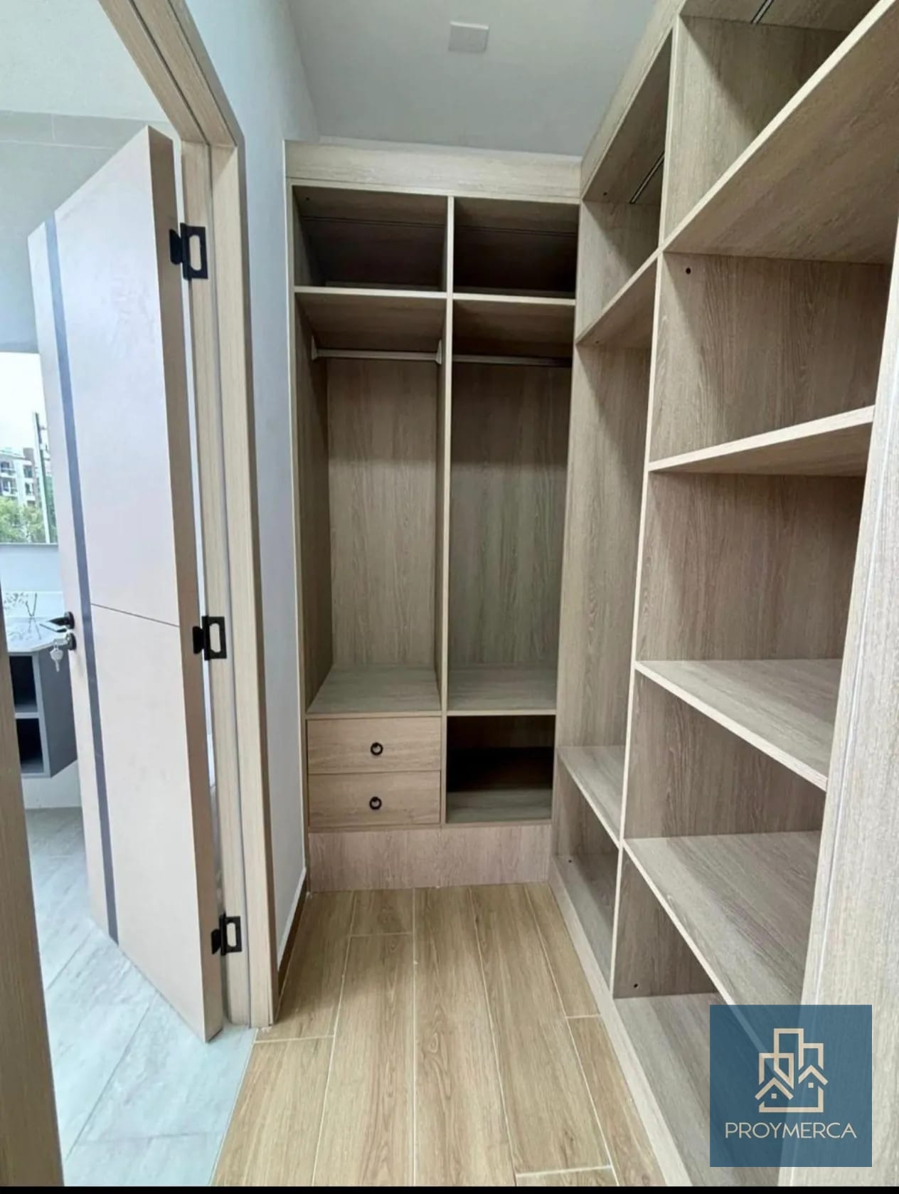 Amplio Apartamento en alquiler zona 15 — Apartamento en Alquiler en Zona 15, Guatemala, Ciudad — foto 11 de 12