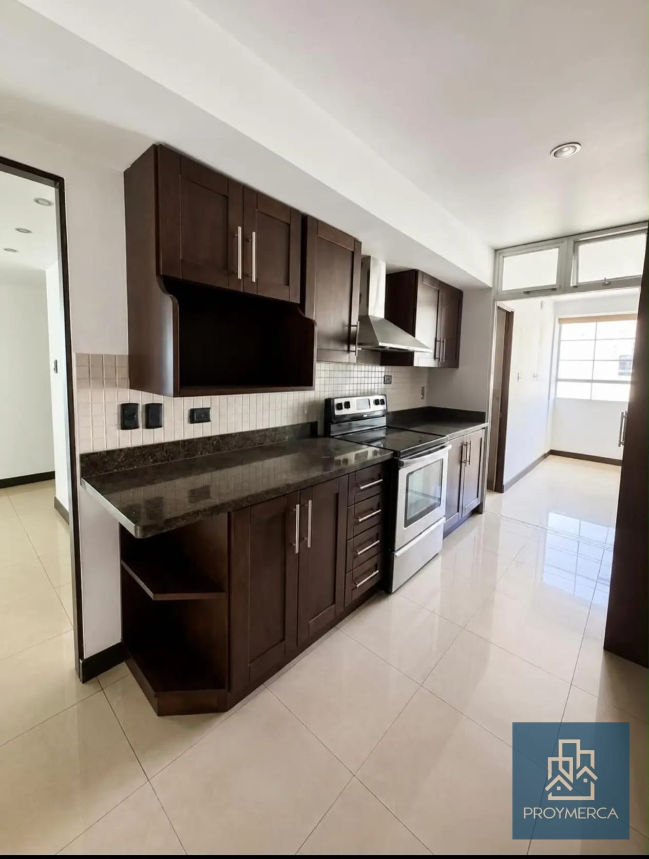 Apartamento en Alquiler zona 16 — Apartamento en Alquiler en Villas de San Isidro, Zona 16, Guatemala, Ciudad — foto 3 de 12