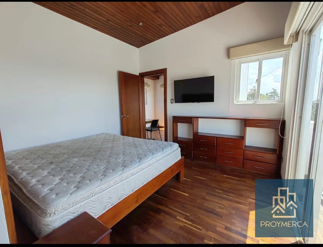Apartamento Amueblado zona 16 — Apartamento en Alquiler en Zona 16, Guatemala, Ciudad — foto 3 de 10