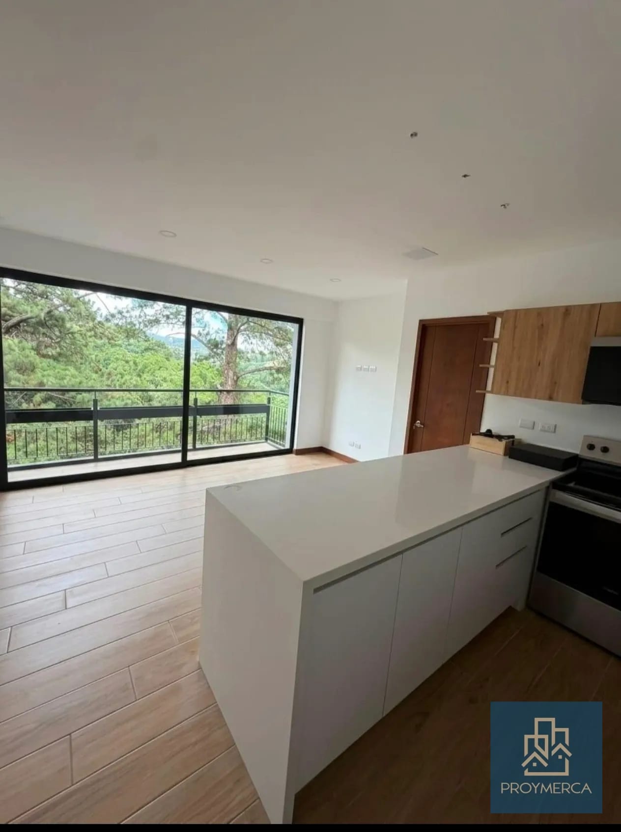 Apartamento en Alquiler zona 16 Kanajuyu — Apartamento en Alquiler en Zona 16, Guatemala, Ciudad — foto 3 de 9