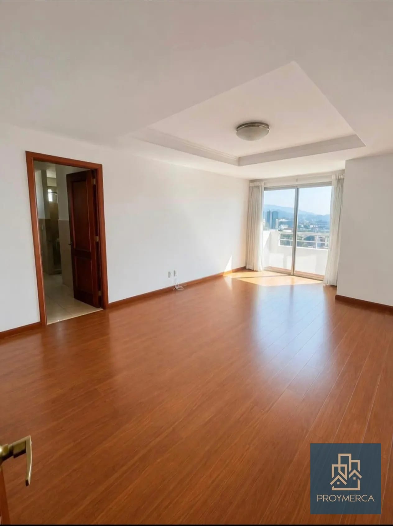 Amplio y Bonito Apartamento en Alquiler zona 15 — Apartamento en Alquiler en Botticelli, Zona 15, Guatemala, Ciudad — foto 2 de 10