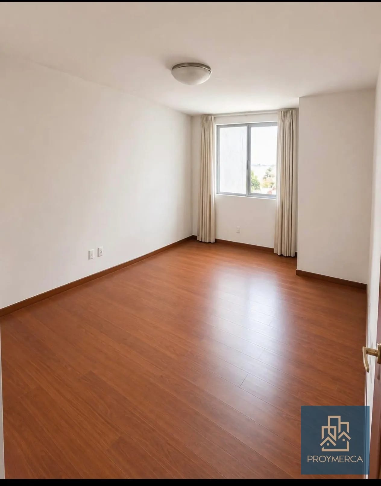 Amplio y Bonito Apartamento en Alquiler zona 15 — Apartamento en Alquiler en Botticelli, Zona 15, Guatemala, Ciudad — foto 6 de 10