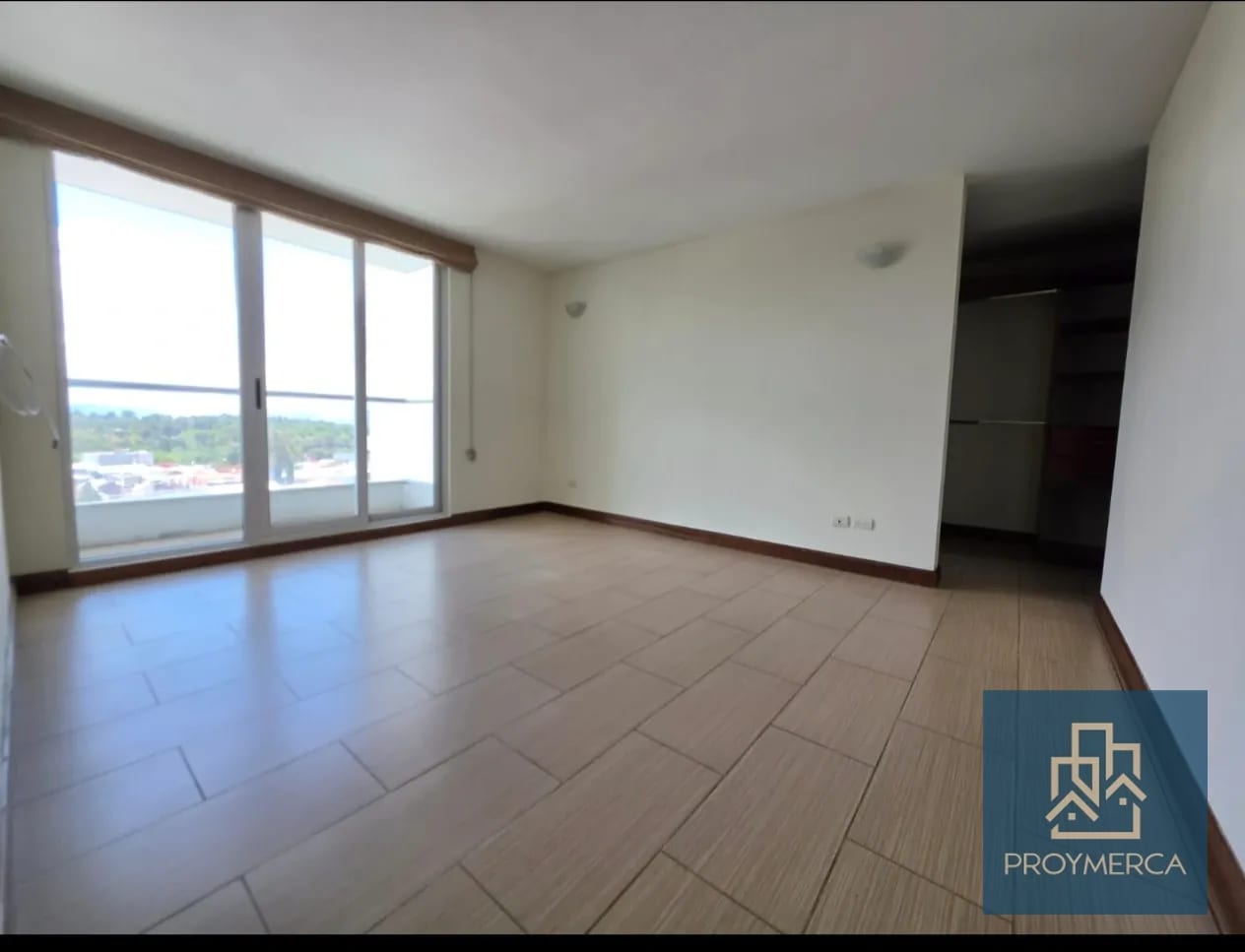 Amplio Apartamento en Alquiler zona 14 — Apartamento en Alquiler en Condado La Villa, Zona 14, Guatemala, Ciudad — foto 7 de 11