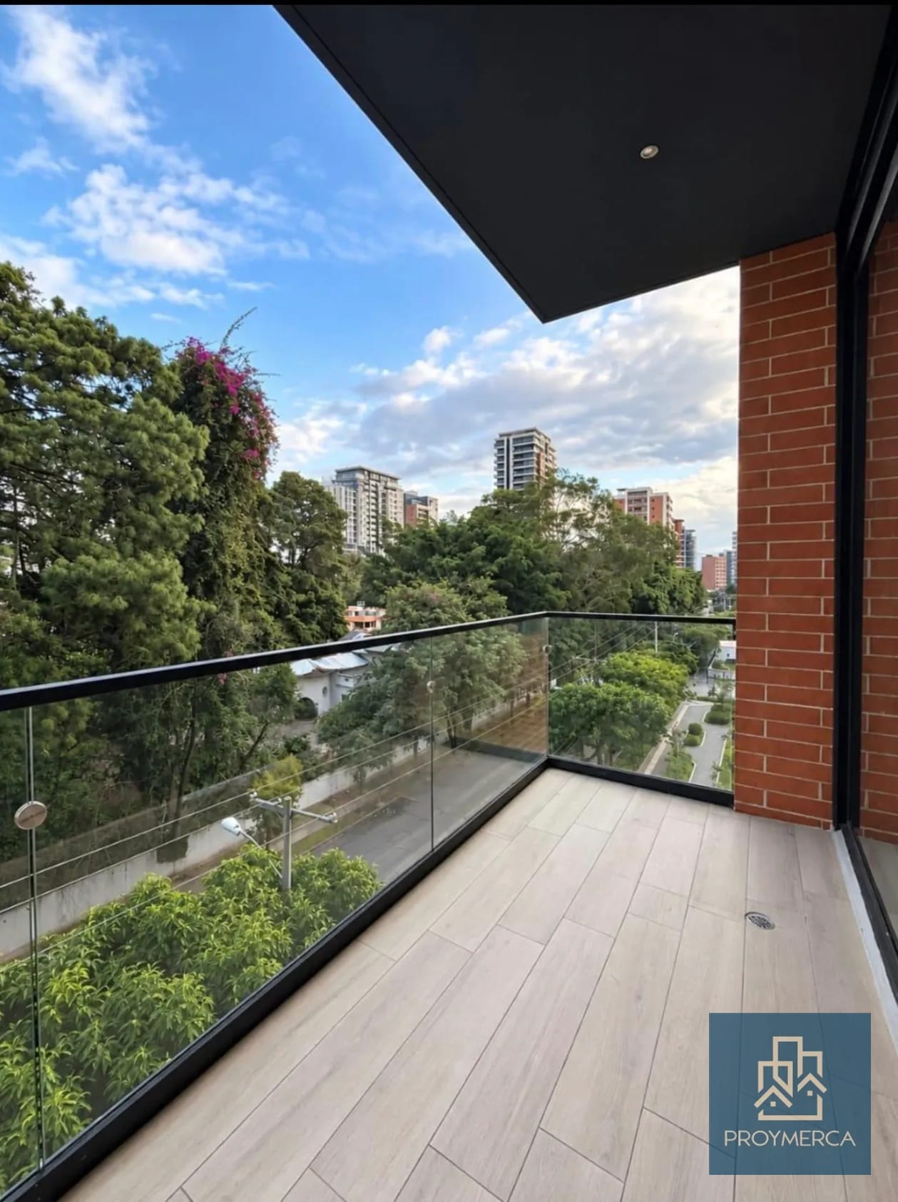Apartamento en Alquiler para estrenar zona 10 — Apartamento en Alquiler en Zona 10, Guatemala, Ciudad — foto 1 de 12