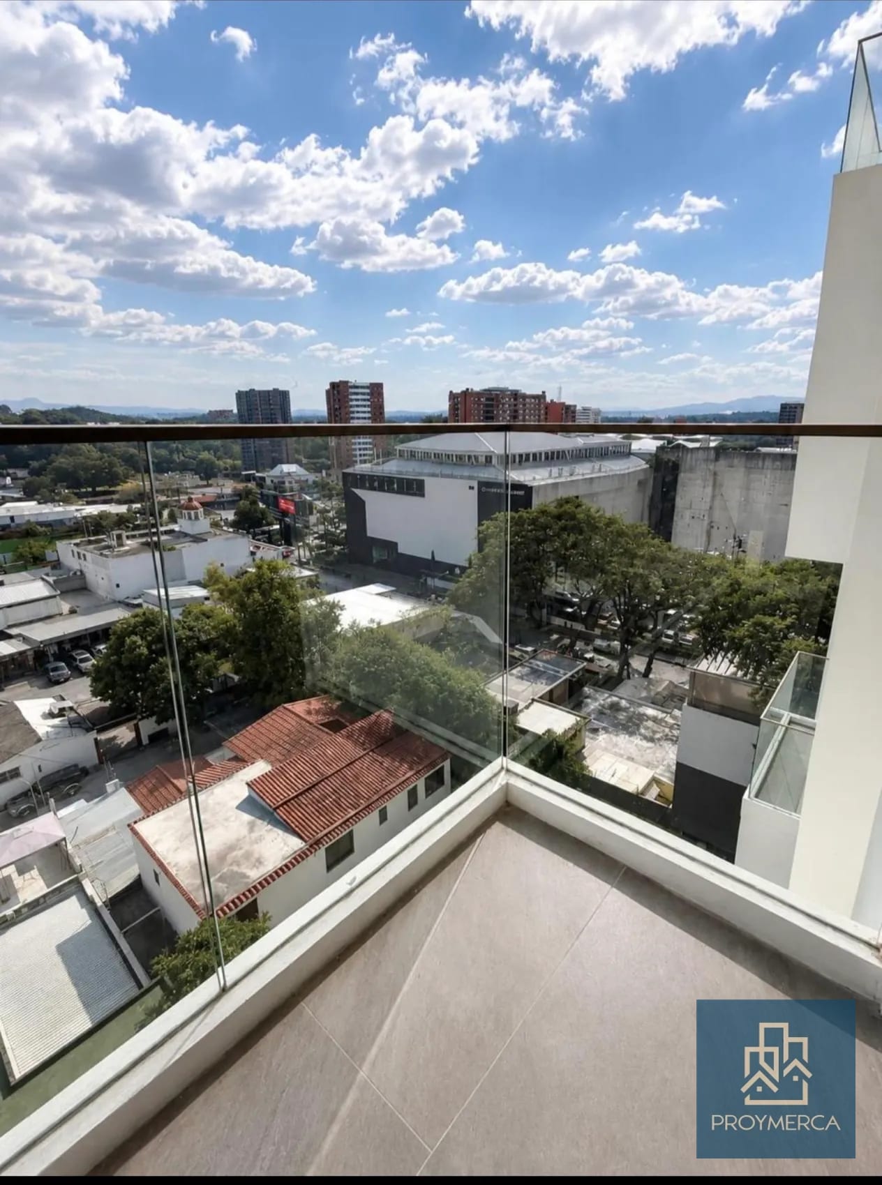 Apartamento en Alquiler zona 10 — Apartamento en Alquiler en Zona 10, Guatemala, Ciudad — foto 2 de 7