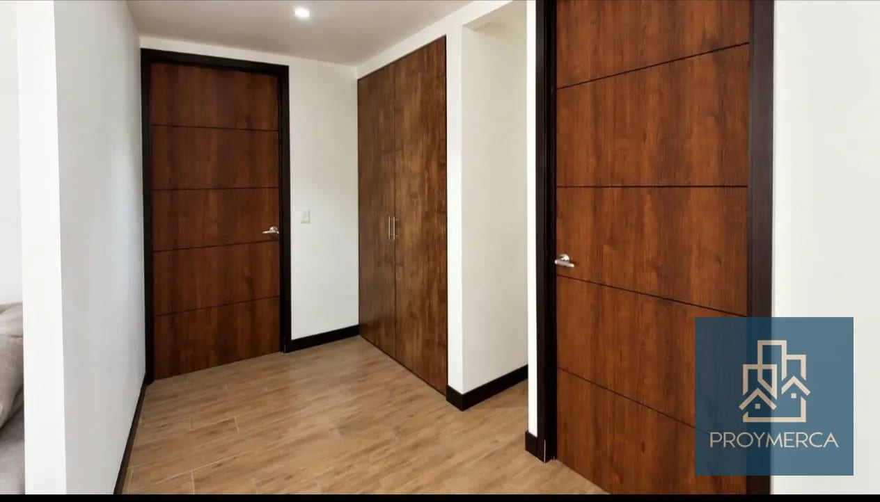 Apartamento en Venta zona 10 — Apartamento en Venta en Marques de Oakland, Zona 10, Guatemala, Ciudad — foto 7 de 12