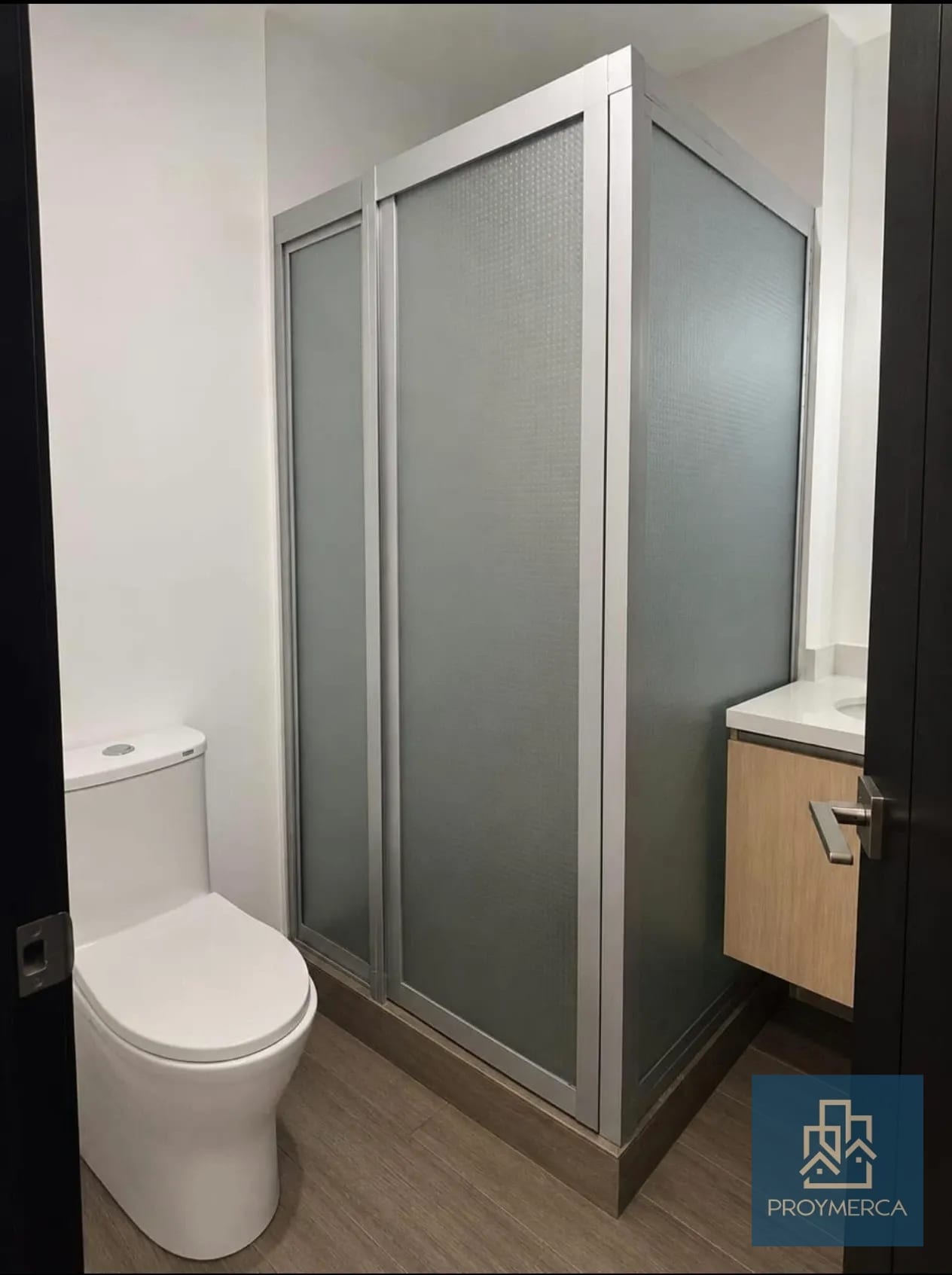 Apartamento Amueblado en Venta zona 10 — Apartamento en Venta en Diagoseis, Zona 10, Guatemala, Ciudad — foto 8 de 13