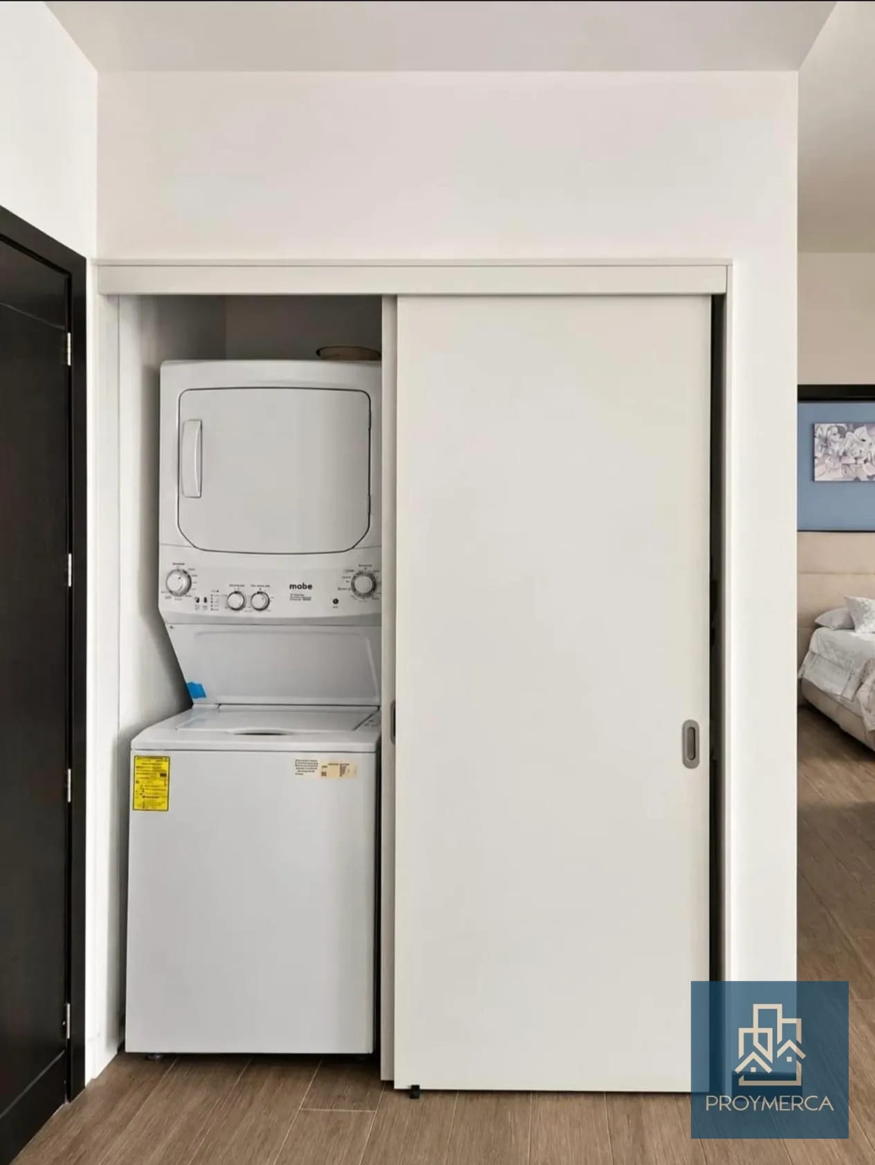 Apartamento Amueblado en Venta zona 10 — Apartamento en Venta en Diagoseis, Zona 10, Guatemala, Ciudad — foto 11 de 13