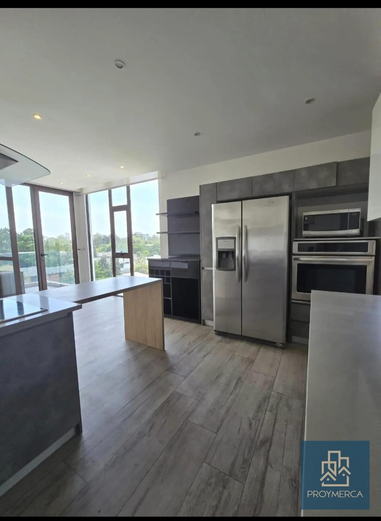 Bonito y Amplio Apartamento en Alquiler zona 16 — Apartamento en Alquiler en Zona 16, Guatemala, Ciudad — foto 4 de 12
