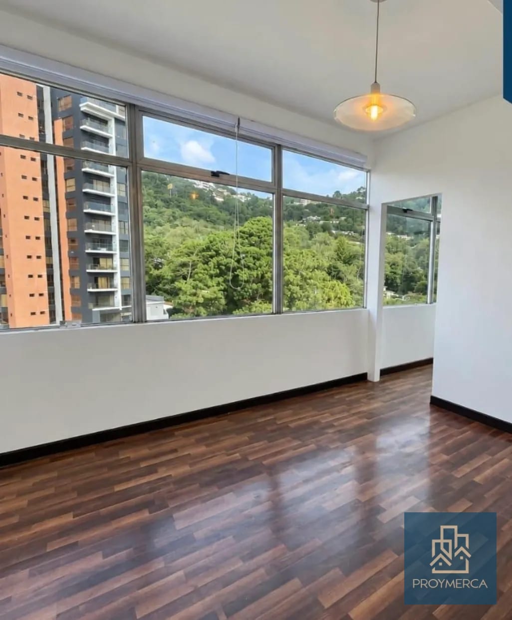 Amplio Apartamento en Alquiler zona 15 — Apartamento en Alquiler en Zona 15, Guatemala, Ciudad — foto 2 de 8