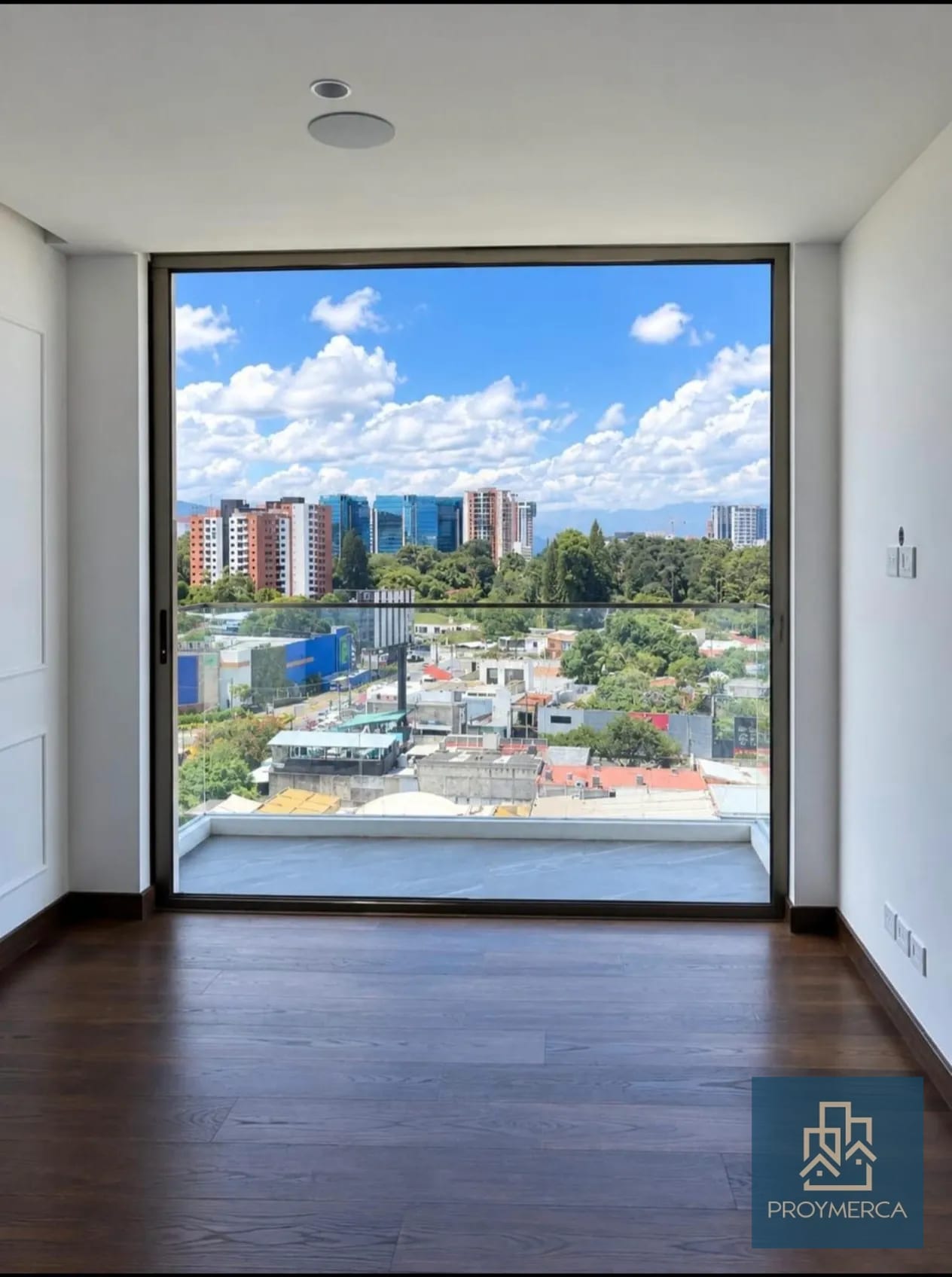 Apartamento en Alquiler Atarah zona 10 — Apartamento en Alquiler en Zona 10, Guatemala, Ciudad — foto 5 de 8