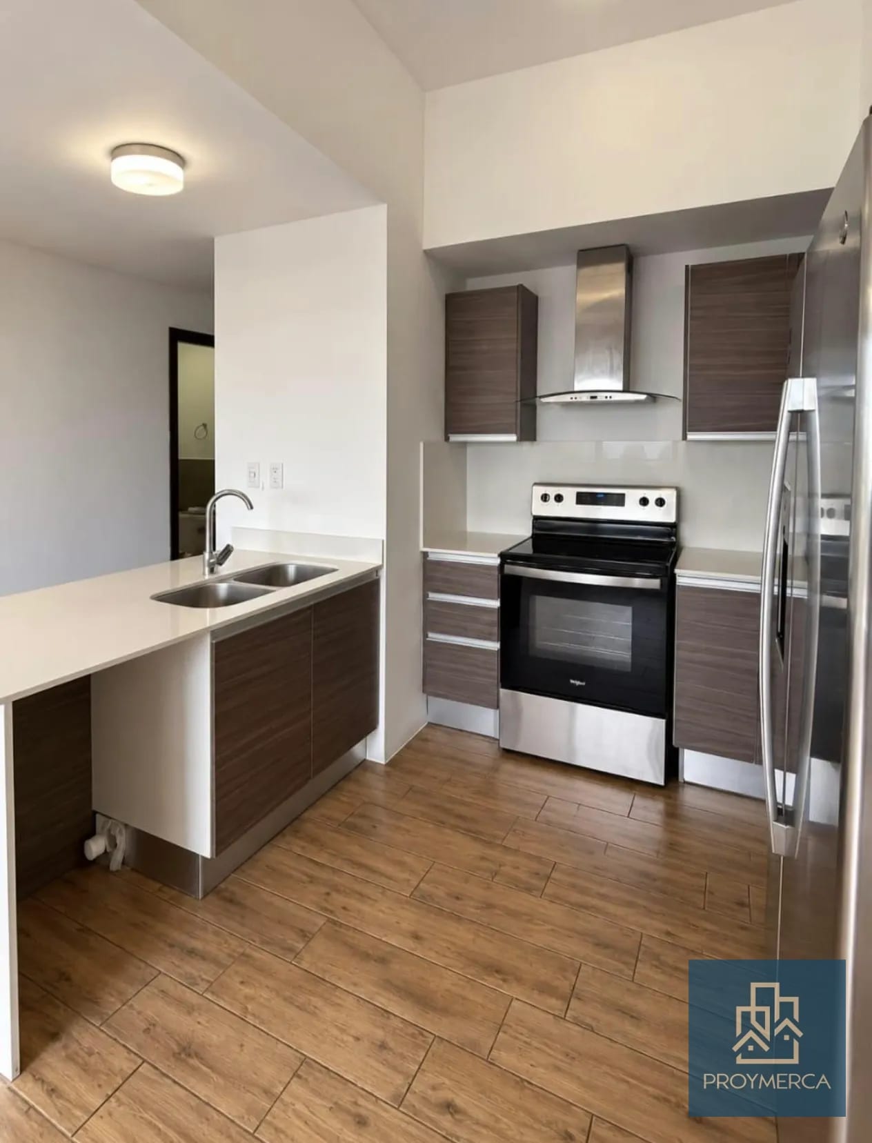 Apartamento en Alquiler zona 10 — Apartamento en Alquiler en Zona 10, Guatemala, Ciudad — foto 5 de 16