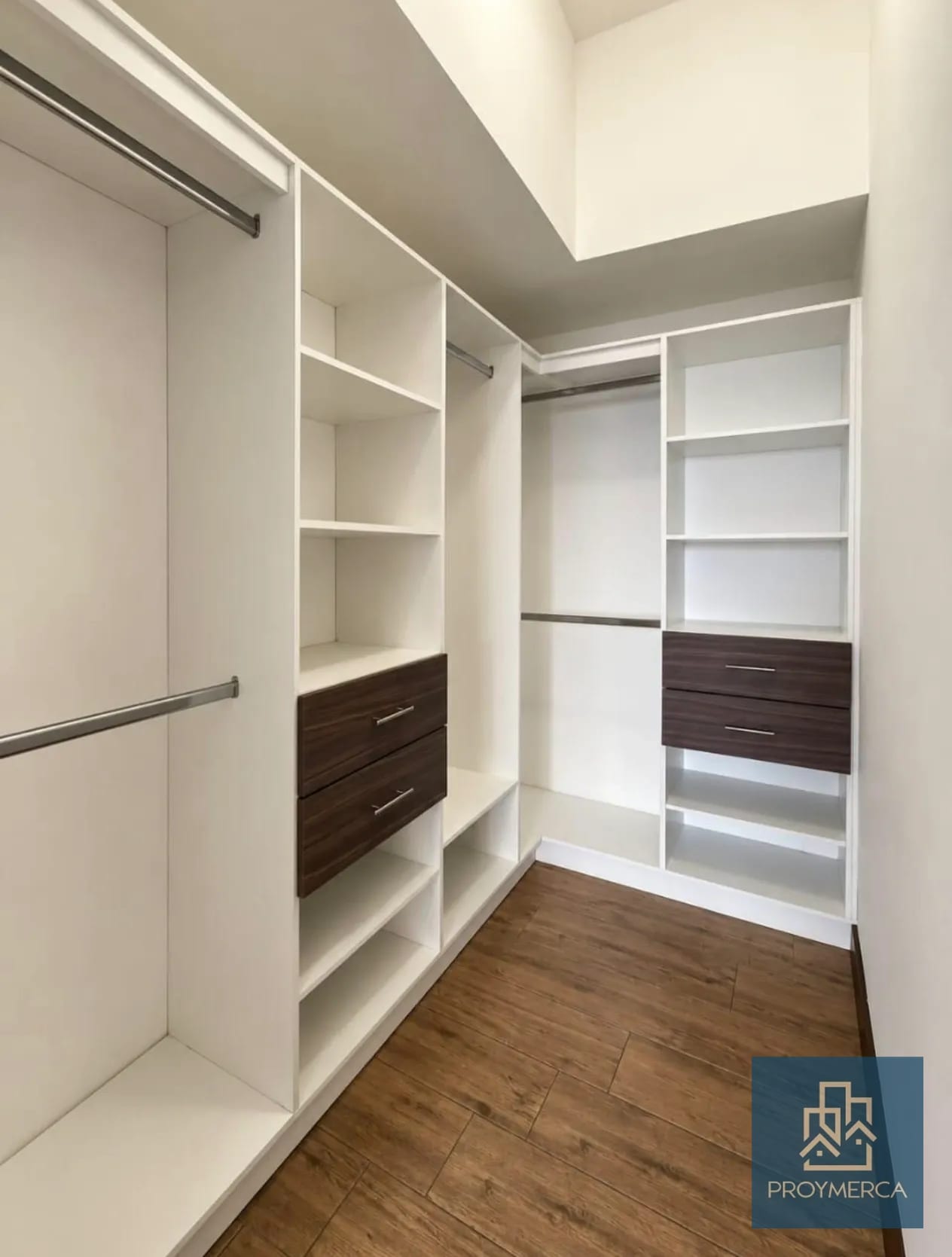 Apartamento en Alquiler zona 10 — Apartamento en Alquiler en Zona 10, Guatemala, Ciudad — foto 10 de 16