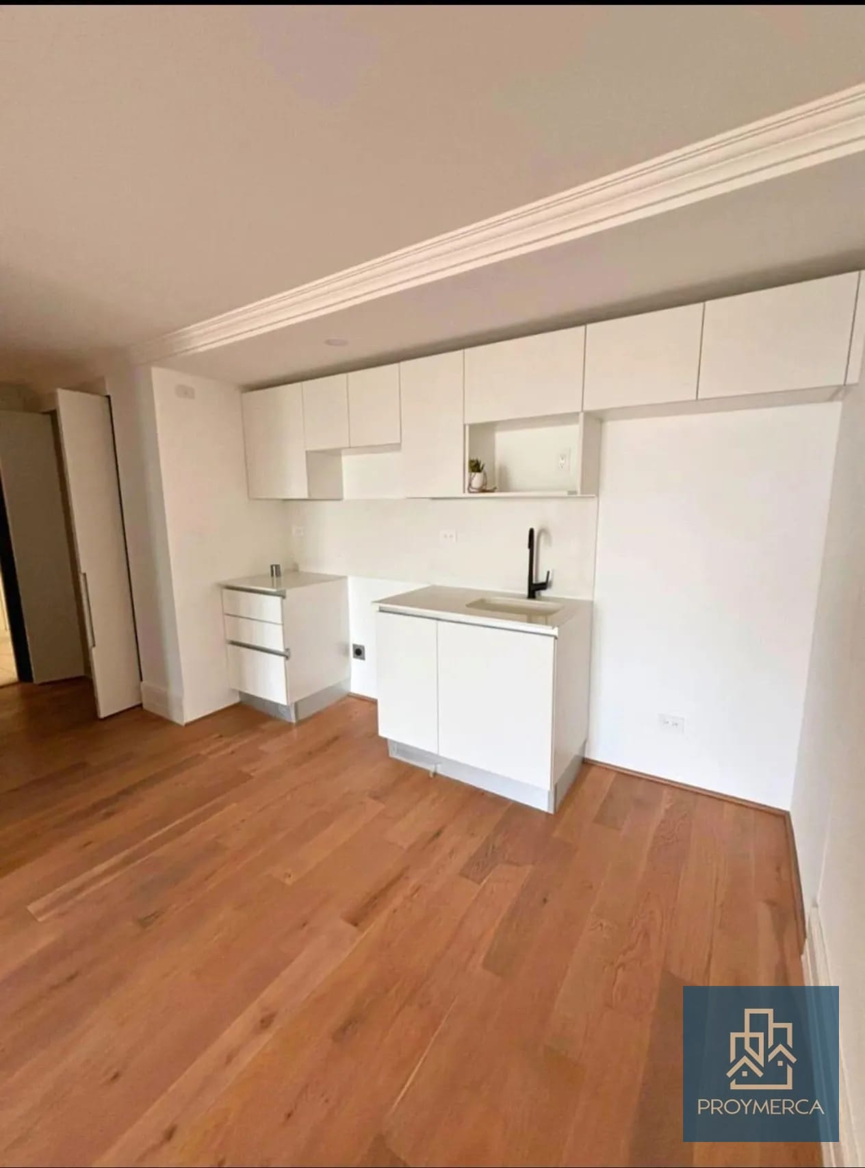 Apartamento en Alquiler zona 5 — Apartamento en Alquiler en Zona 5, Guatemala, Ciudad — foto 2 de 12
