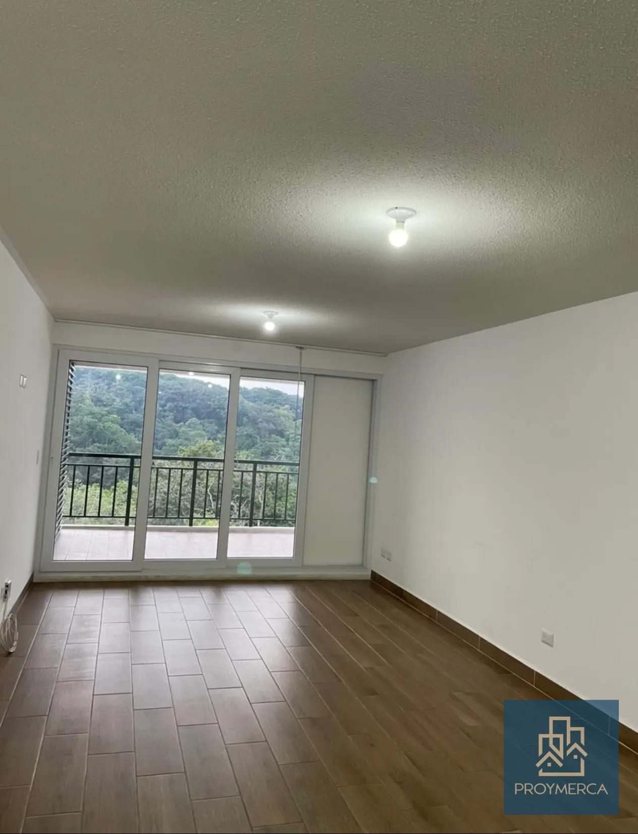 Bonito Apartamento en Alquiler zona 16 — Apartamento en Alquiler en Zona 16, Guatemala, Ciudad — foto 5 de 13