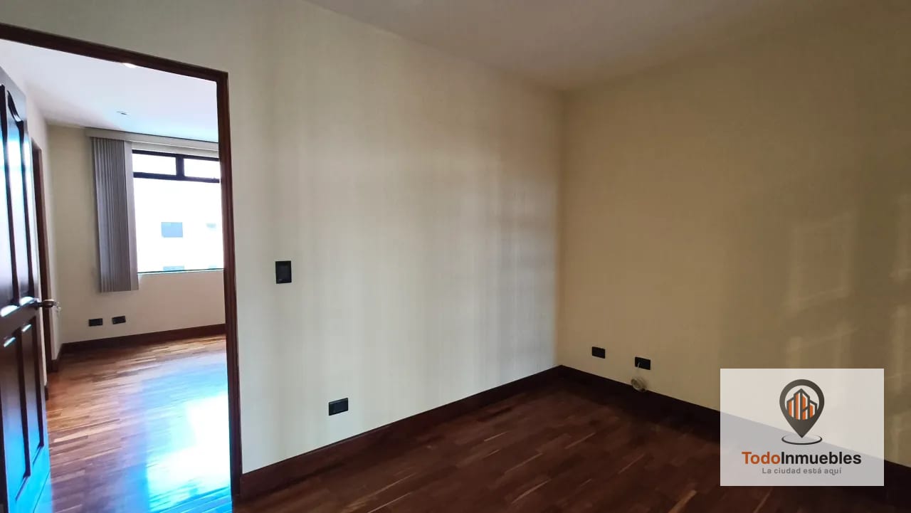 Apartamento en Renta en z10 San Ignacio — Apartamento en Alquiler en San Ignacio, Zona 10, Guatemala, Ciudad — foto 12 de 15